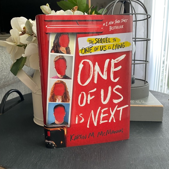 One of us is Next | Hardcover | Sequel to One of us is Lying - Picture 1 of 6